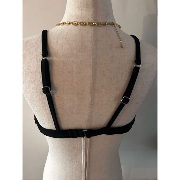 Zaful Black bikini top size medium - Picture 3 of 4